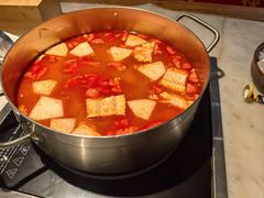 -尚尚仙·酸汤猪手·猪肚鸡火锅(华联万柳购物中心店)