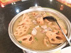 排骨藕汤-刘胖子家常菜·蹄花焖藕(中南店)