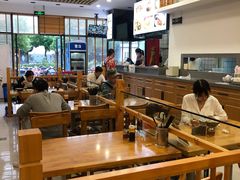 大堂-小姜锅贴(凤凰街店)