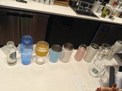 -星巴克臻选(莘庄仲盛店)