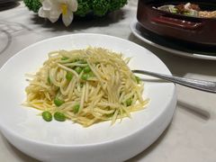 -泓历皇朝酒店(东亭店)