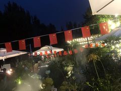 -墨居上隐·院子里火锅(峨眉店)