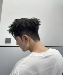 -ONE·男士国潮·美式渐变·理发馆·BARBER SHOP