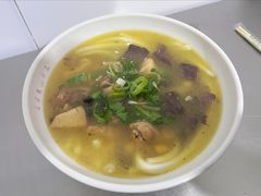 -文山荷鲜居(翠湖店)