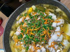 -山城外·非遗酸菜鱼(蜀都万达店)