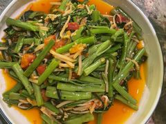 酸笋炒空心菜-浩海火燒雲傣家菜(静安芮欧店)
