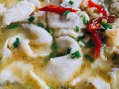 美团酸菜鱼-新白鹿餐厅(城西银泰城店)