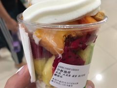 -三佰瑞冻酸奶(凯德MALL店)