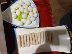 -爱你您·自家鱼塘·活水喷泉鱼火锅(八里店)