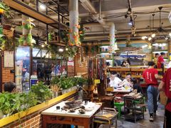 大堂-钢管厂歆瑞源油卤串串香(春熙路太古里店)