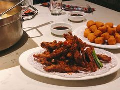-肥仔文澳门猪骨煲(南京西路店)