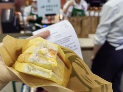 -星巴克(上海虹桥站2A检票口)