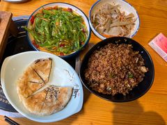 -民食香·腊排骨野生菌美食(木府店)