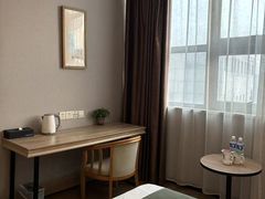 -格林豪泰智选酒店(合肥西站西七里塘地铁站店)