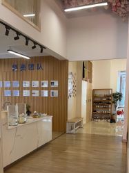点击看大图 -静待花开瑜伽尊巴会馆