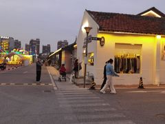 -云间粮仓
