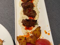 牛里脊配红椒酱-Efes Turkish & Mediterranean Cuisine 艾菲斯餐厅(陆家嘴店)