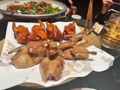 -鸽子侯·家宴·平价海鲜(市图书馆店)
