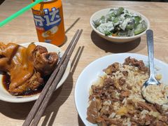 -红猪卤肉饭(大西洋美食城店)