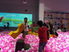 -蒙特利亲子乐园