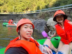 -安吉龙王山峡谷漂流