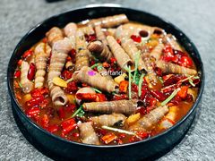 -马路边上·小海鲜烧烤(八一路店)