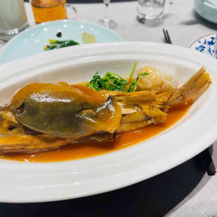 伊尹海参馆(远大路店)-"四环路边上大气显贵的存在好久,但是随着中.