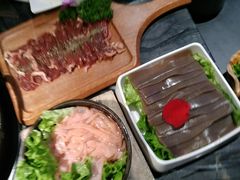 -热火朝天鲜切牛肉火锅(南强街巷店)