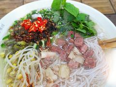 -啊墨江牛烂烀米线