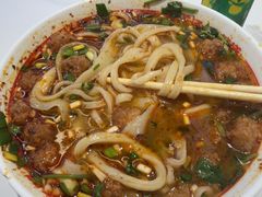 -青年路烩面馆(绿地世纪城店)