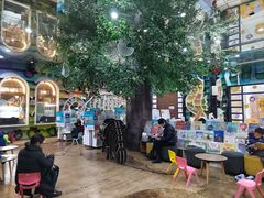 -钟书阁(松江泰晤士小镇店)