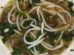 -花溪王记牛肉粉(四季花溪商场店)