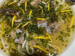 -渔语鱼酸菜鱼新川菜(来福士店)