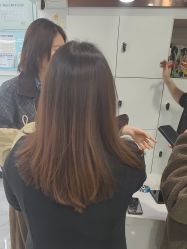 -镁连社·美联社