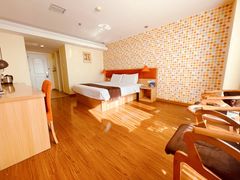 -如家旗下-西安高新区西部大道阳光城华驿酒店