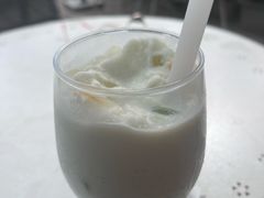 -北平花园·MUA摩造汉堡·北平咖啡(南锣鼓巷胡同店)