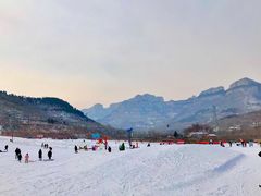 游乐设施-济南卧虎山滑雪场