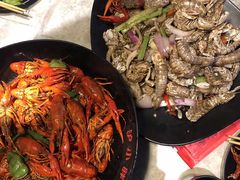 -沪小胖小龙虾(淮海中路旗舰店)