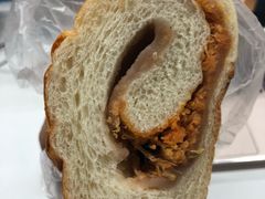 芋泥肉松面包-野上麦田(中贸广场店)