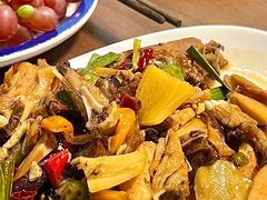 -鼎夫人·小酒文化餐厅(淡水桥店)