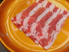 -牛YO寿喜烧·铁板烧和牛火锅自助(市府恒隆店)
