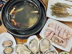 -濠轩阁特色生蚝火锅(水湾路店)