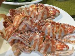 -四川小胡子海鲜(丁村万人海鲜广场店)