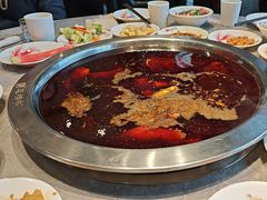 -忘情水鱼头·鲜鱼火锅(滨江中路店)