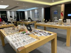 -Eziwish眼镜·蔡司授权店