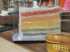 彩虹蛋糕-巴黎贝甜(国贸店)