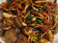 -兰湘子·湘菜小炒(崂山丽达店)