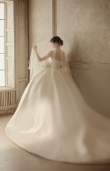 -薇薇新娘婚纱摄影连锁品牌(瘦西湖店)