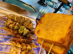 -火枪手串吧·鹤岗小串涮肚(亦庄店)