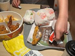-麦当劳(CP静安店)